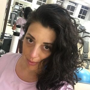 Meet your Posher, Eleni